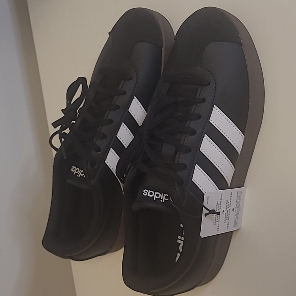 New Adidas Women's Black and White Sneakers - Picture 6 of 6